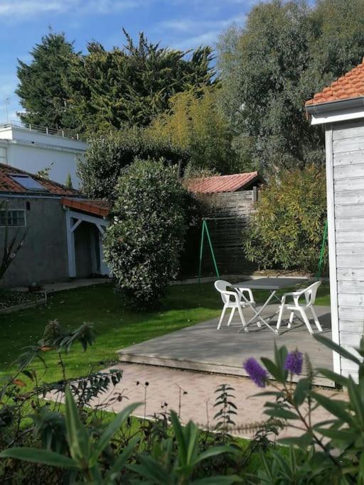 Le Chalet De Laura Pornic Exterior photo
